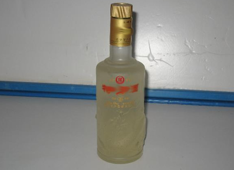 20年陈酿46度费家私藏老龙窝酒